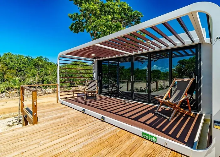 Cozy Secret Getaway 3bd House W 3 Casitas And 2 Pools San Pedro (Ambergris Caye)