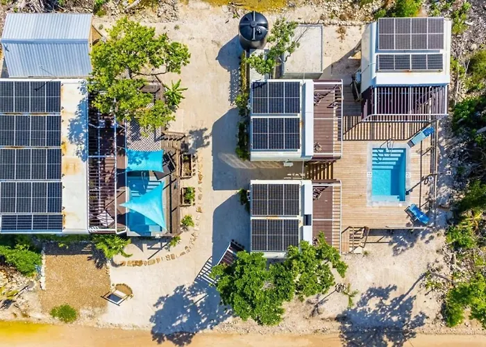Villa Cozy Secret Getaway 3bd House W 3 Casitas And 2 Pools San Pedro (Ambergris Caye)